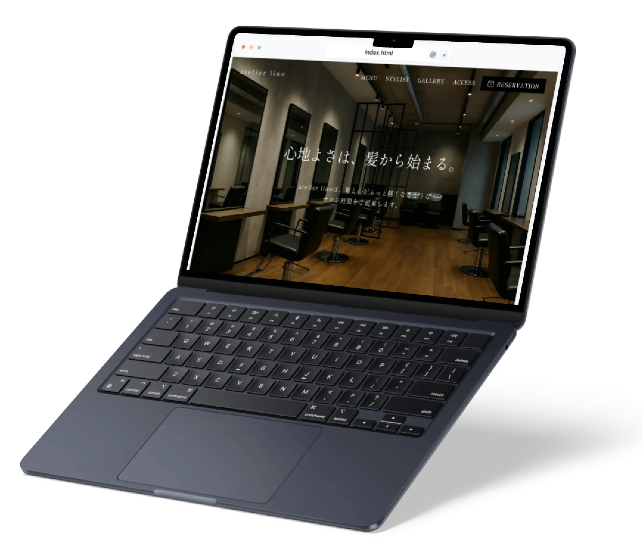 SMART PAGEで制作したホームページを表示したノートパソコン